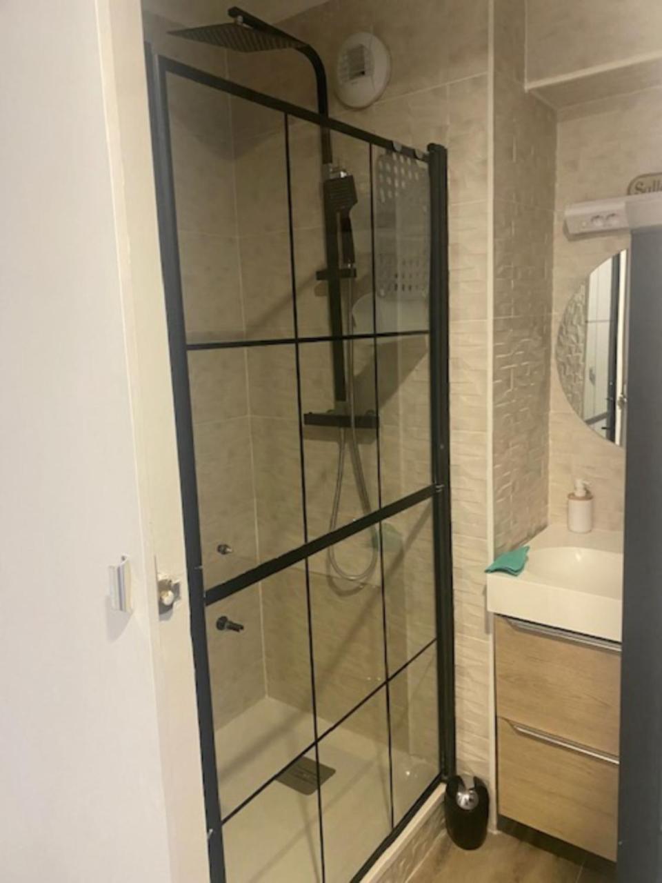 Apartment Vittoria Immobilier 6 -reglement Sur Place - Cheques Acceptes La Grande-Motte